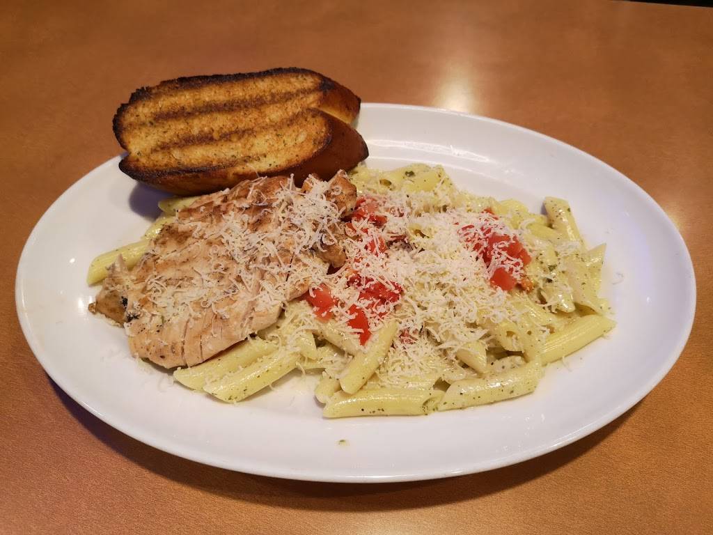 Boston Pizza | restaurant | 35 Woodlawn Rd W, Guelph, ON N1H 1G8, Canada | 5198265200 OR +1 519-826-5200