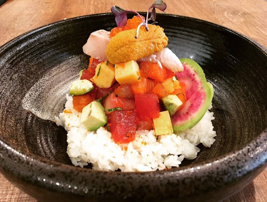 Jade Sushi & New Asian | restaurant | 2425 Edgewater Dr, Orlando, FL 32804, USA | 4074227968 OR +1 407-422-7968