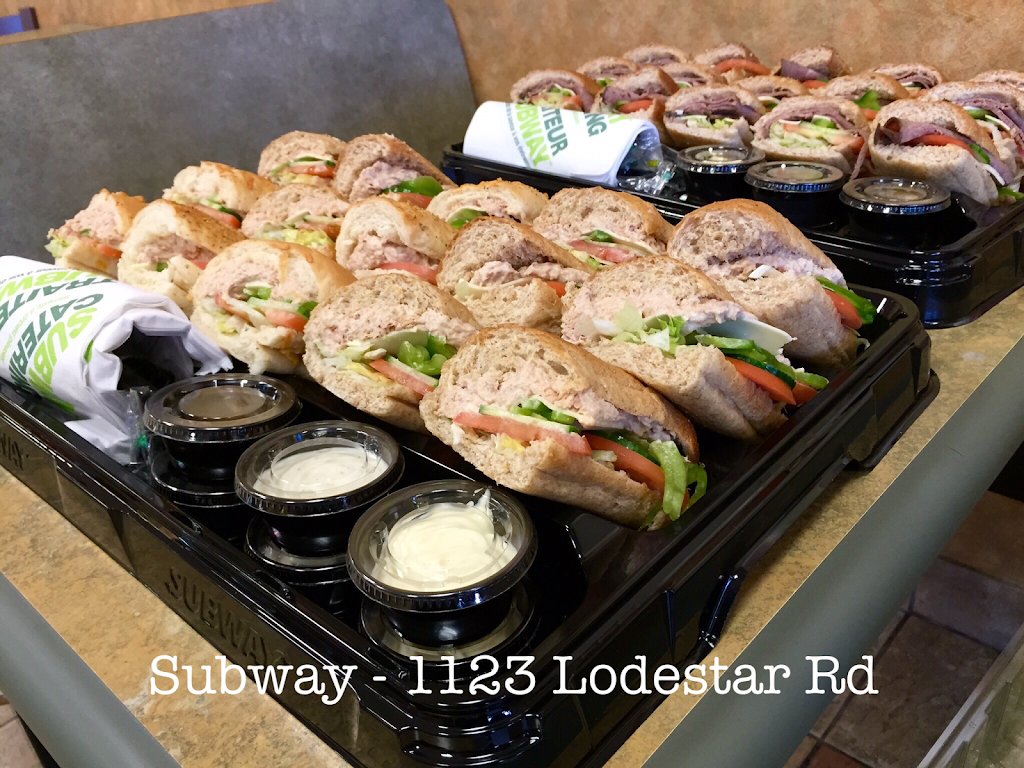 Subway | restaurant | 1123 Lodestar Rd Building F Unit 2, Toronto, ON M3J 0G9, Canada | 4166307827 OR +1 416-630-7827
