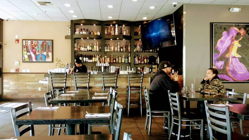 Nueve | restaurant | 851 Cherry Ave, San Bruno, CA 94066, USA | 6505882200 OR +1 650-588-2200