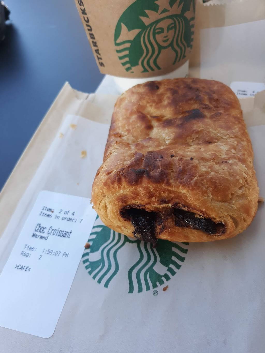 Starbucks | cafe | 815 College Blvd #108, Oceanside, CA 92057, USA | 7609457965 OR +1 760-945-7965