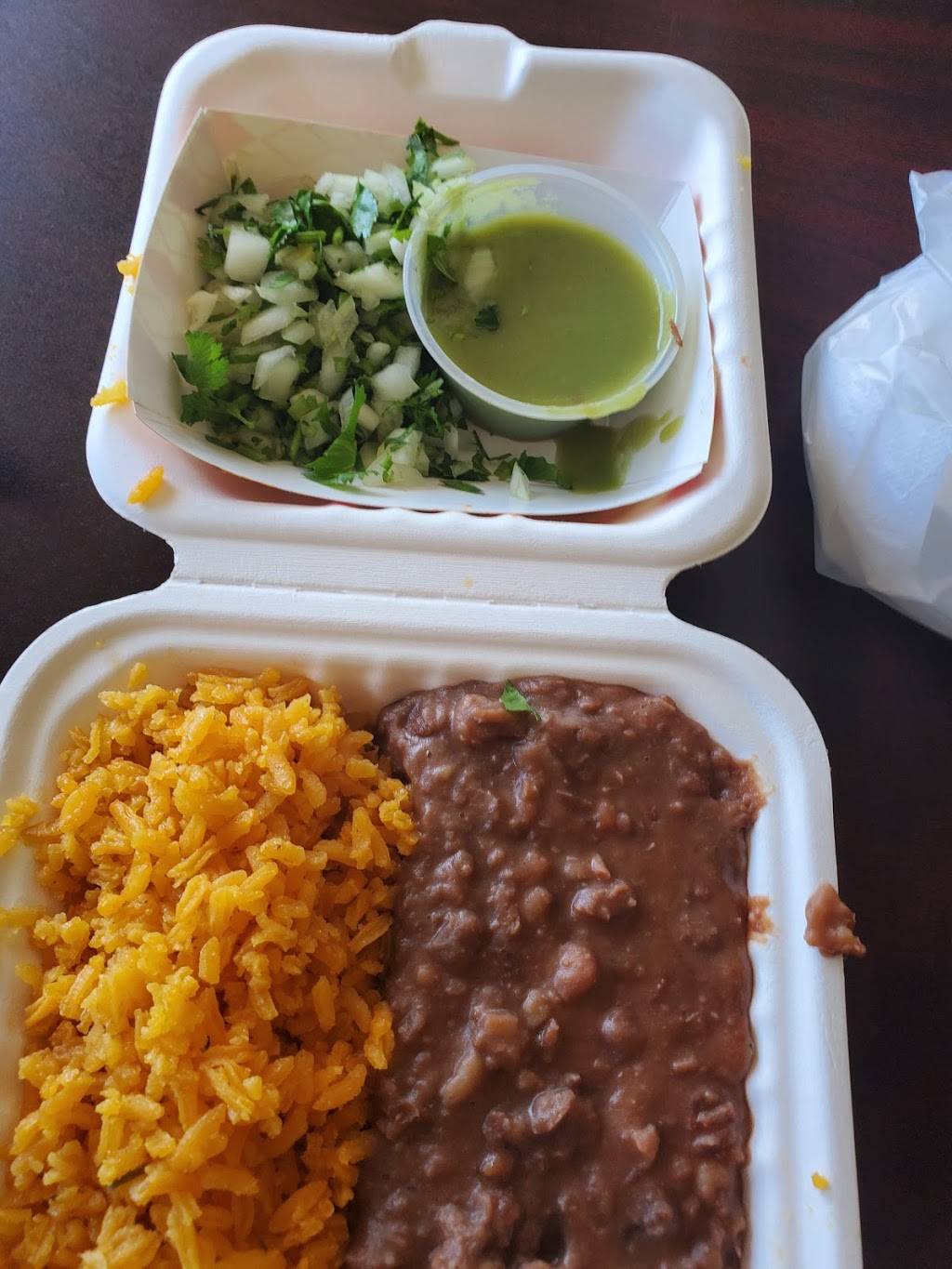 Taqueria y Bionicos Galicia | restaurant | 21527 Norwalk Blvd, Hawaiian Gardens, CA 90716, USA | 5628654444 OR +1 562-865-4444