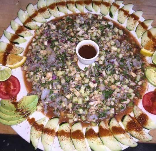 Tacos El Pariente Y Mariscos | restaurant | 100 Williams Rd, Salinas, CA 93905, USA | 8314243711 OR +1 831-424-3711