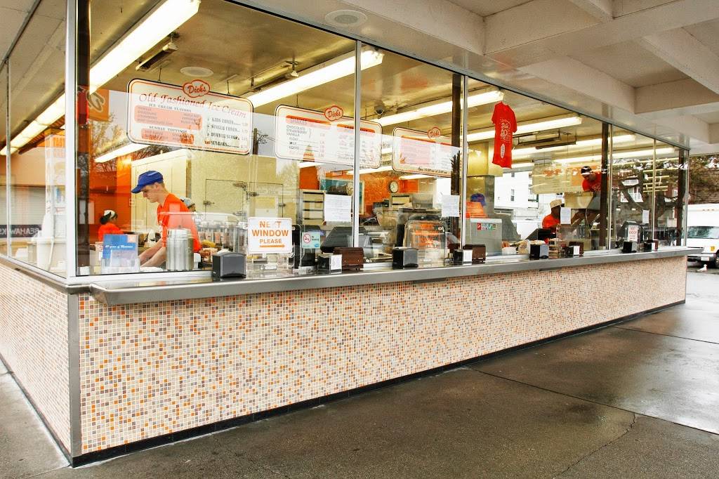 Dicks Drive-In | restaurant | 12325 30th Ave NE, Seattle, WA 98125, USA | 2063637777 OR +1 206-363-7777