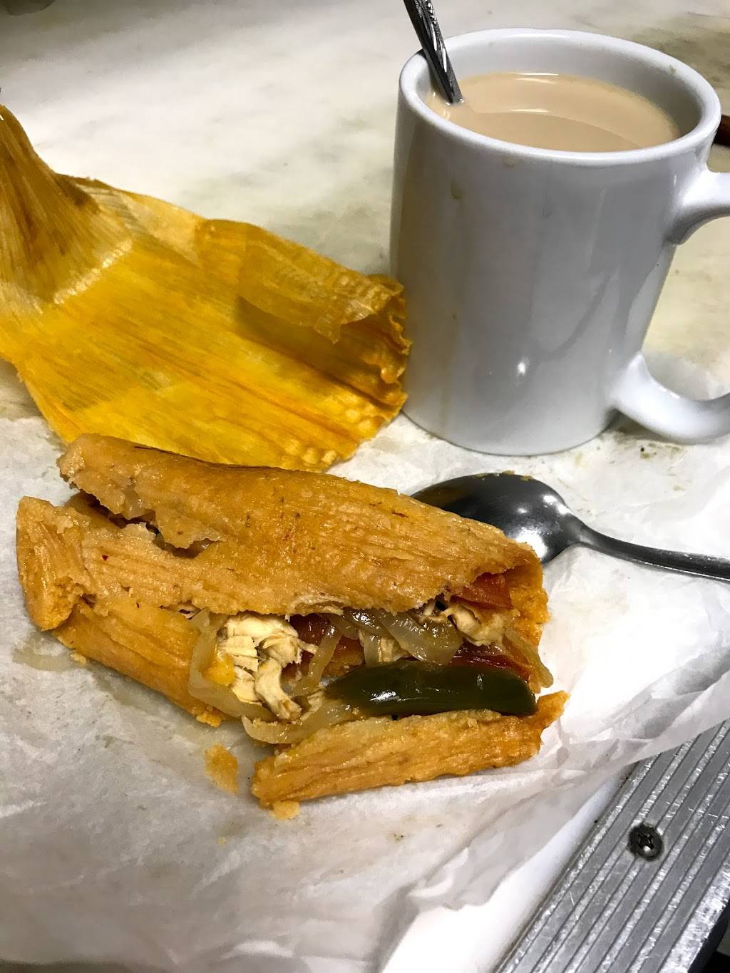 La Paloma Mexican Food, Store, & Treats | restaurant | 27 W Main St, Hartford, MI 49057, USA | 2693083281 OR +1 269-308-3281