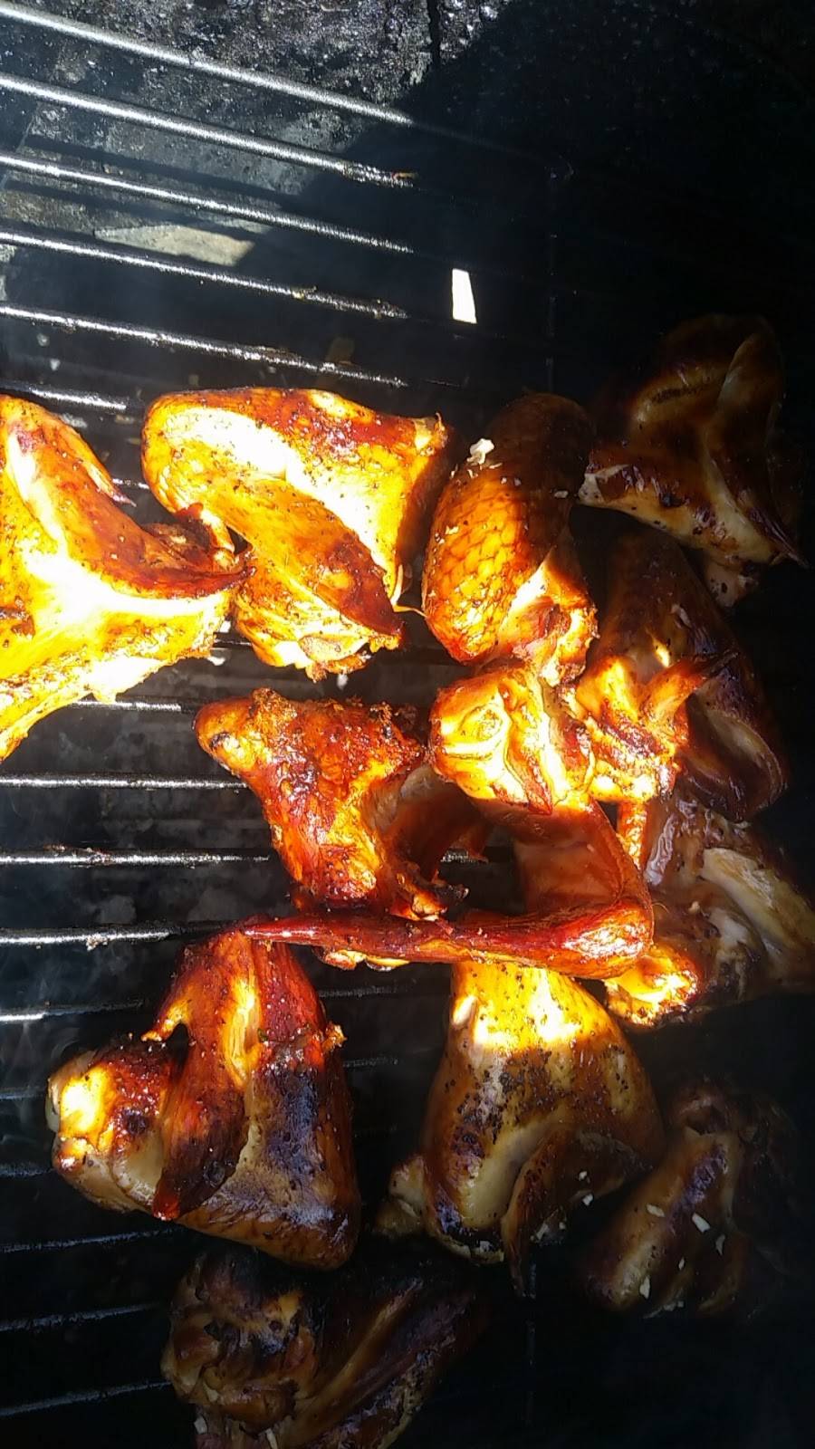 Rowe Entertainment BBQ | restaurant | 333 Rosecrans Ave, Gardena, CA 90248, USA | 5626182107 OR +1 562-618-2107