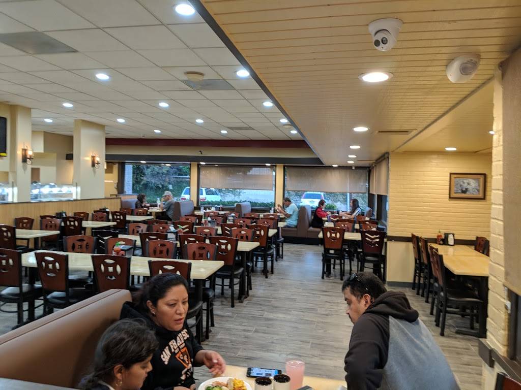 Tangs Asian Buffet | restaurant | 17631 17th St, Tustin, CA 92780, USA | 7148323338 OR +1 714-832-3338