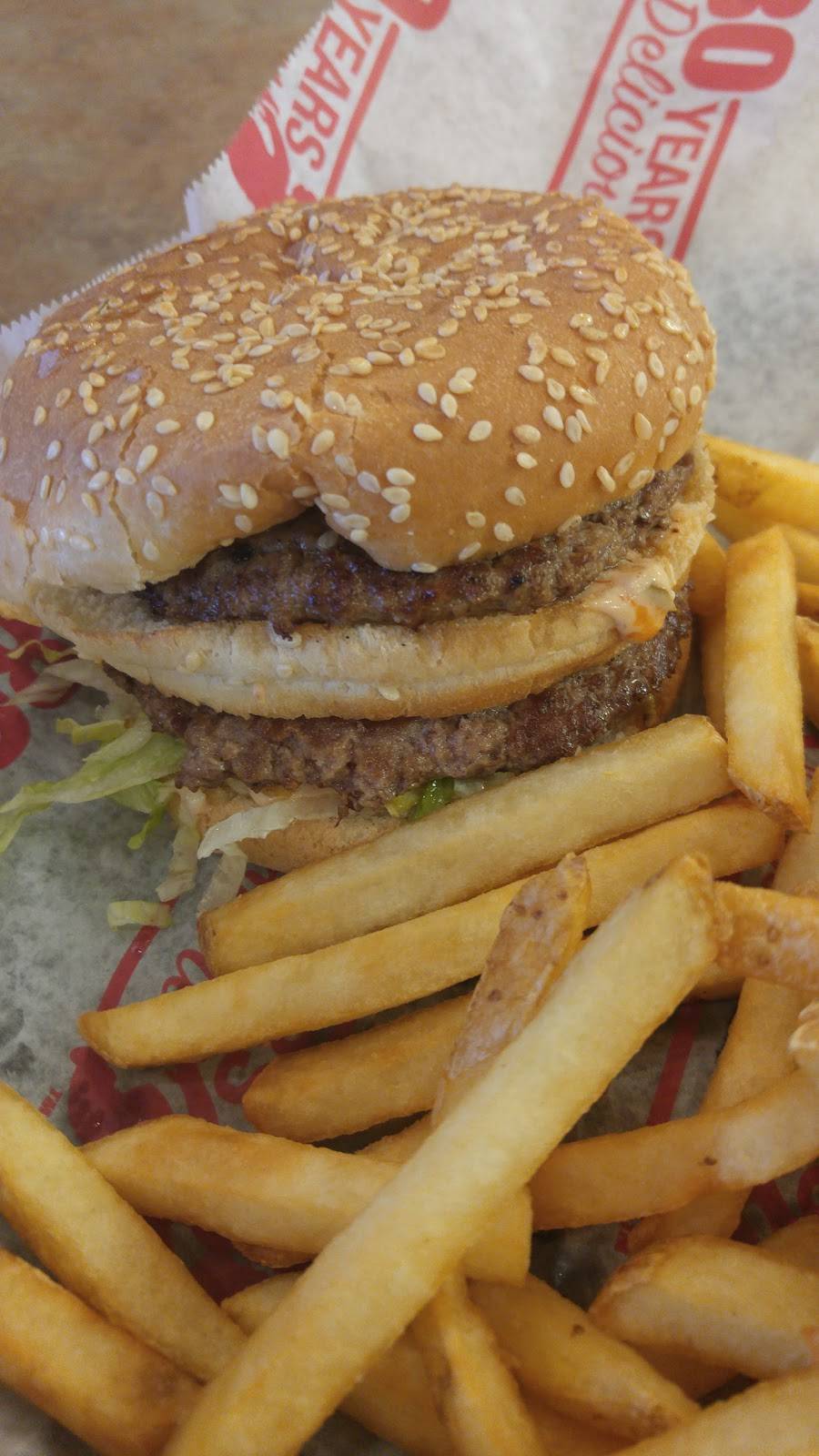 BIG BOY | restaurant | 37123 Six Mile Rd, Livonia, MI 48152, USA | 7344646670 OR +1 734-464-6670