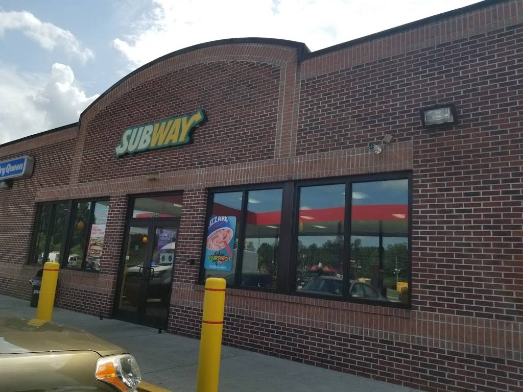 Subway | restaurant | 15845 Whyte Hardee Blvd, Hardeeville, SC 29927, USA | 8437842330 OR +1 843-784-2330