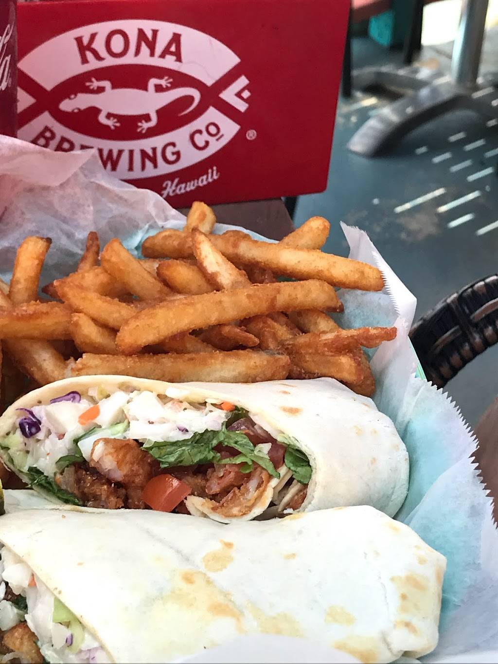 Island Gypsy Cafe & Marina Bar | restaurant | 292 Capri Blvd, Naples, FL 34113, USA | 2393941111 OR +1 239-394-1111