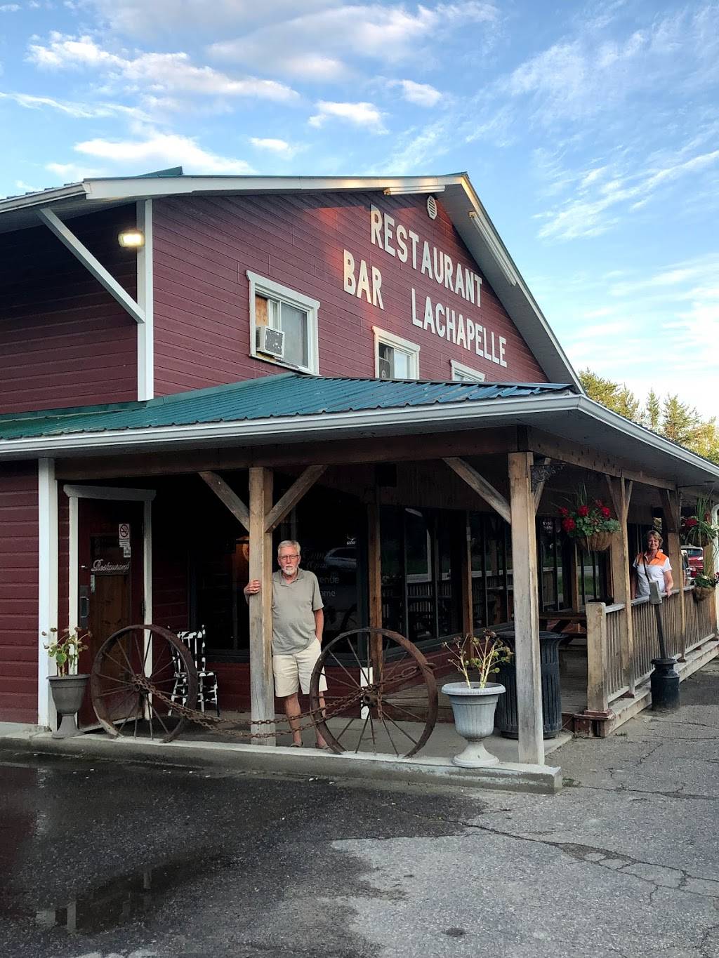 Restaurant Lachapelle | restaurant | 454 Route 105, Kazabazua, QC J0X 1X0, Canada | 8194675568 OR +1 819-467-5568