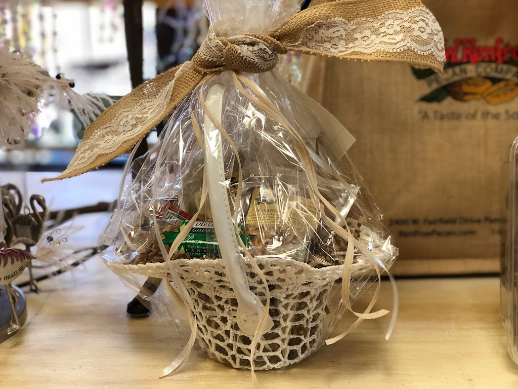 J.W. Renfroe Pecan Co. | meal takeaway | 2400 W Fairfield Dr, Pensacola, FL 32505, USA | 8504322083 OR +1 850-432-2083