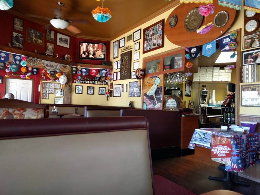 El Patron Mexican Food Restaurant | restaurant | 2555 Lake Ave, Altadena, CA 91001, USA | 6262962818 OR +1 626-296-2818