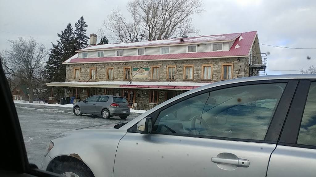Hostellerie du Suroît | restaurant | 255 Rue Principale, Beauharnois, QC J6N 0J5, Canada | 4502251050 OR +1 450-225-1050