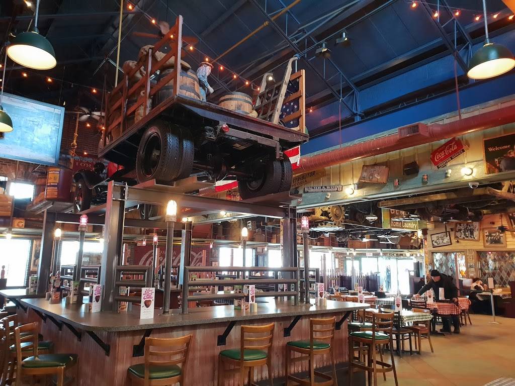 Portillos Hot Dogs | meal takeaway | 5532 S Harlem Ave, Summit, IL 60501, USA | 7084587000 OR +1 708-458-7000