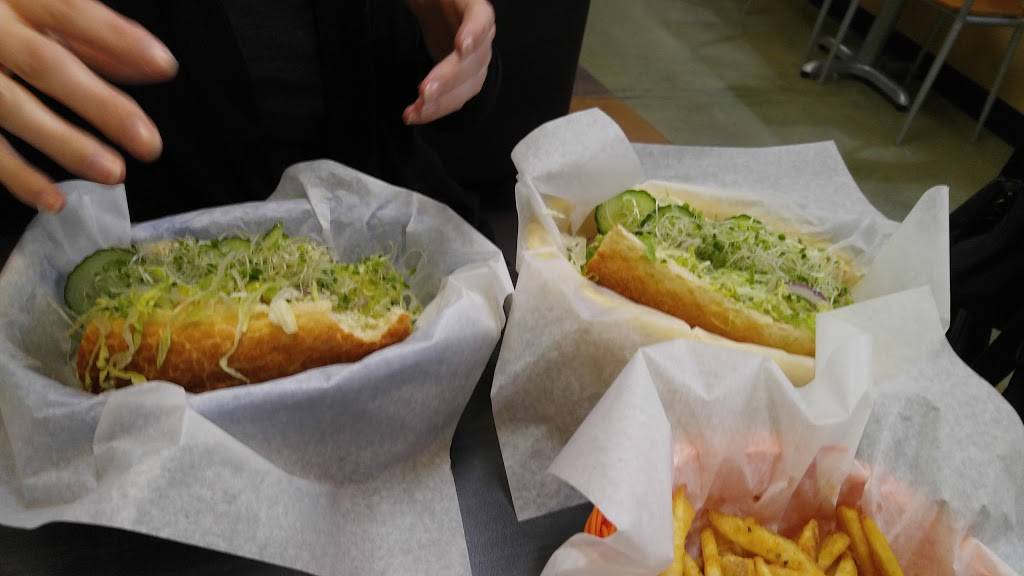 Deli Delicious | restaurant | 3848 McHenry Ave #105, Modesto, CA 95356, USA | 2095216000 OR +1 209-521-6000