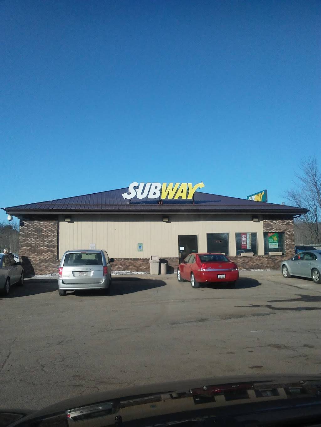 Subway | restaurant | 490 Orbiting Dr, Mosinee, WI 54455, USA | 7156937777 OR +1 715-693-7777