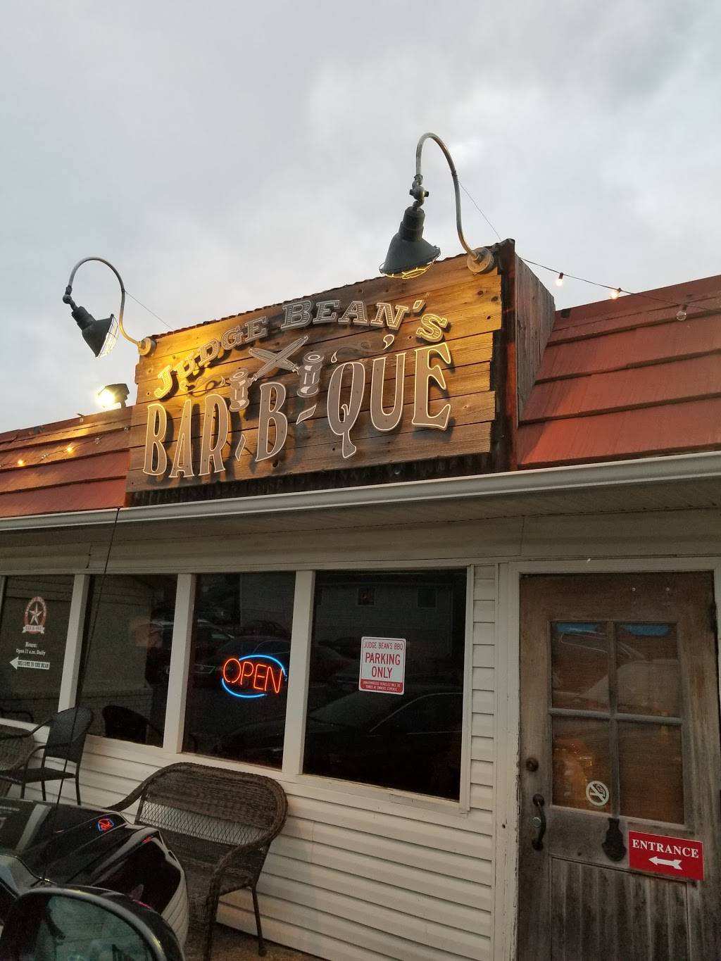 Judge Beans BBQ | restaurant | 7022 Church St E, Brentwood, TN 37027, USA | 6158232280 OR +1 615-823-2280