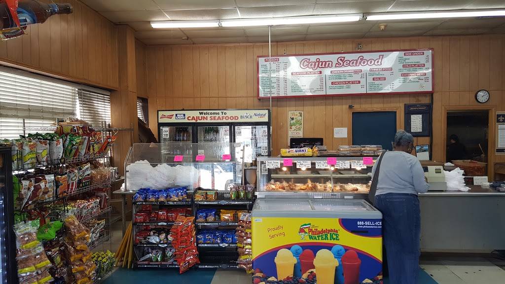 Cajun Seafood Restaurant & Market | restaurant | 2070 Ames Blvd, Marrero, LA 70072, USA | 5043414146 OR +1 504-341-4146