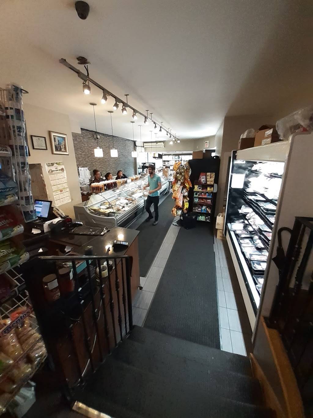 Kosher Gourmet | meal takeaway | 3003 Bathurst St, North York, ON M6B 3B3, Canada | 4167819900 OR +1 416-781-9900