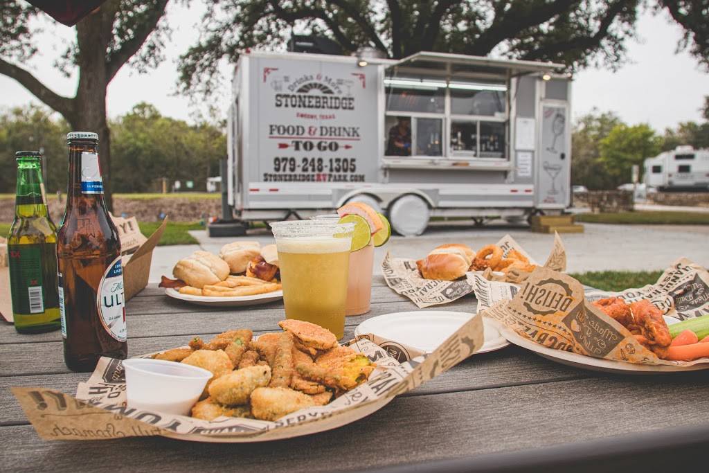 Stonebridge ToGo | restaurant | 15804 TX-35, Sweeny, TX 77480, USA | 9792481305 OR +1 979-248-1305