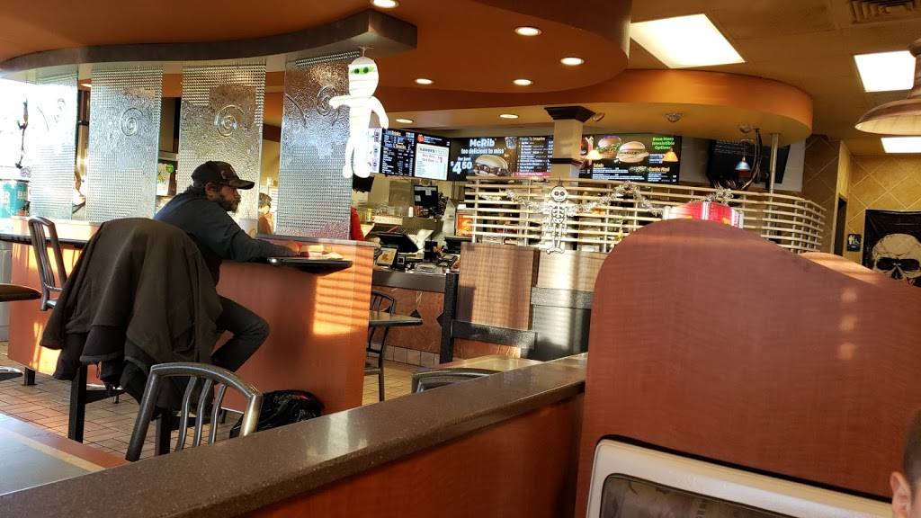 McDonalds | cafe | 110 SE Baseline St, Hillsboro, OR 97123, USA | 5036485700 OR +1 503-648-5700