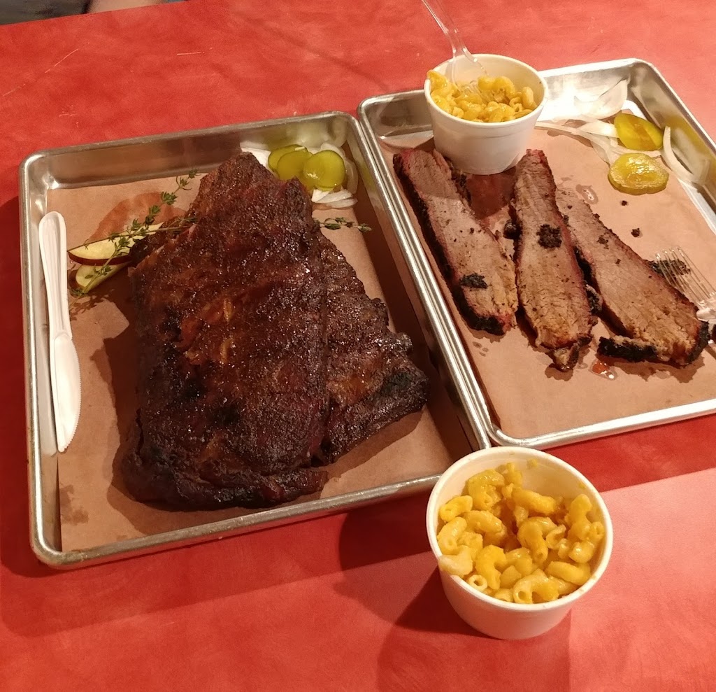 Red River BBQ | restaurant | 1401 E Bell Rd, Phoenix, AZ 85022, USA | 6029930922 OR +1 602-993-0922