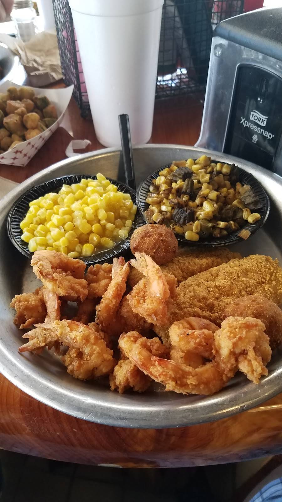 Hinzes Country Kitchen | restaurant | 1512 Milam St, Wharton, TX 77488, USA | 9795321799 OR +1 979-532-1799