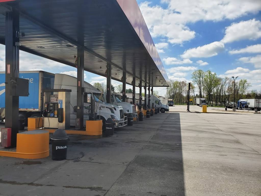 Pilot Travel Center | restaurant | 66377 Belmont Morristown Rd, Belmont, OH 43718, USA | 7407820134 OR +1 740-782-0134