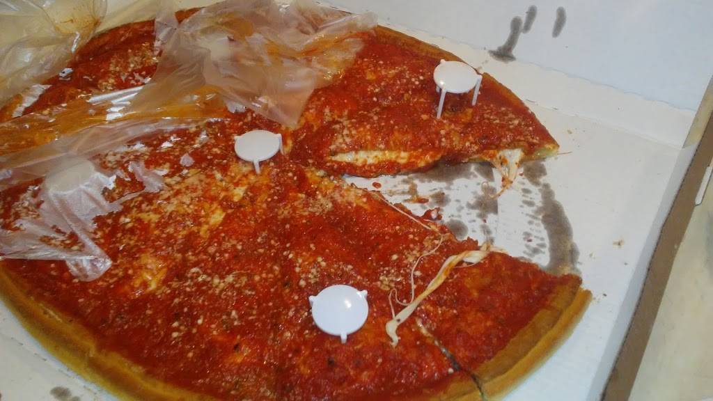 Congress Pizzeria | restaurant | 5925 W Diversey Ave, Chicago, IL 60639, USA | 7737453800 OR +1 773-745-3800