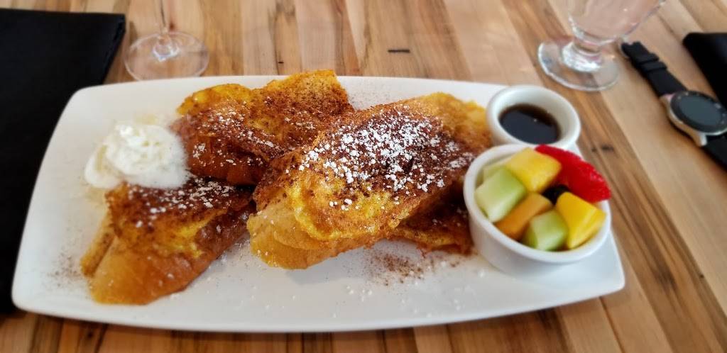 Chilled Cork | restaurant | 22 William St S, Chatham, ON N7M 4S1, Canada | 5193547818 OR +1 519-354-7818