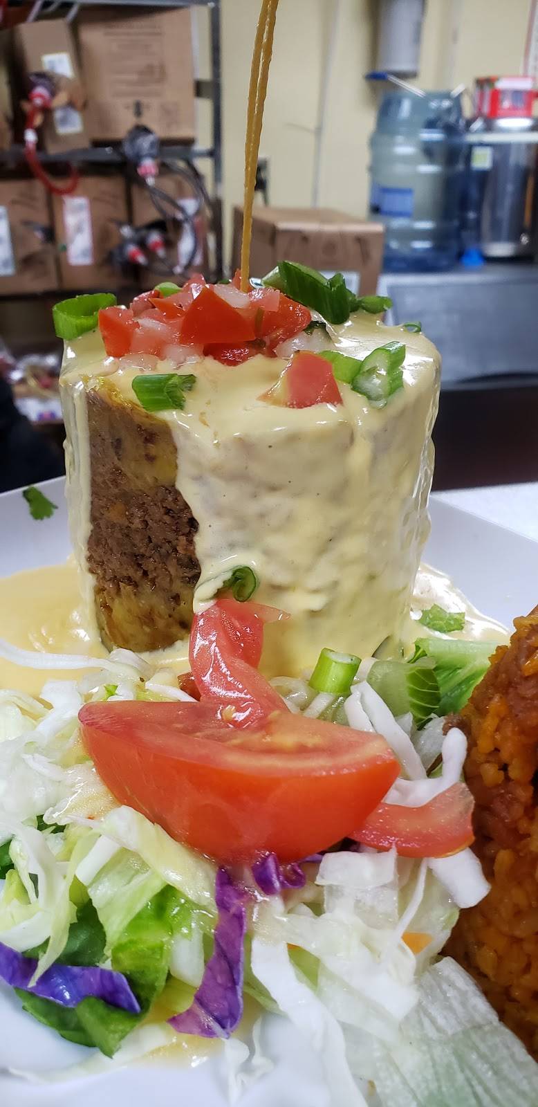 Grillers Puerto Rico Restaurant | restaurant | 2295 E Irlo Bronson Memorial Hwy, Kissimmee, FL 34744, USA | 4079544545 OR +1 407-954-4545