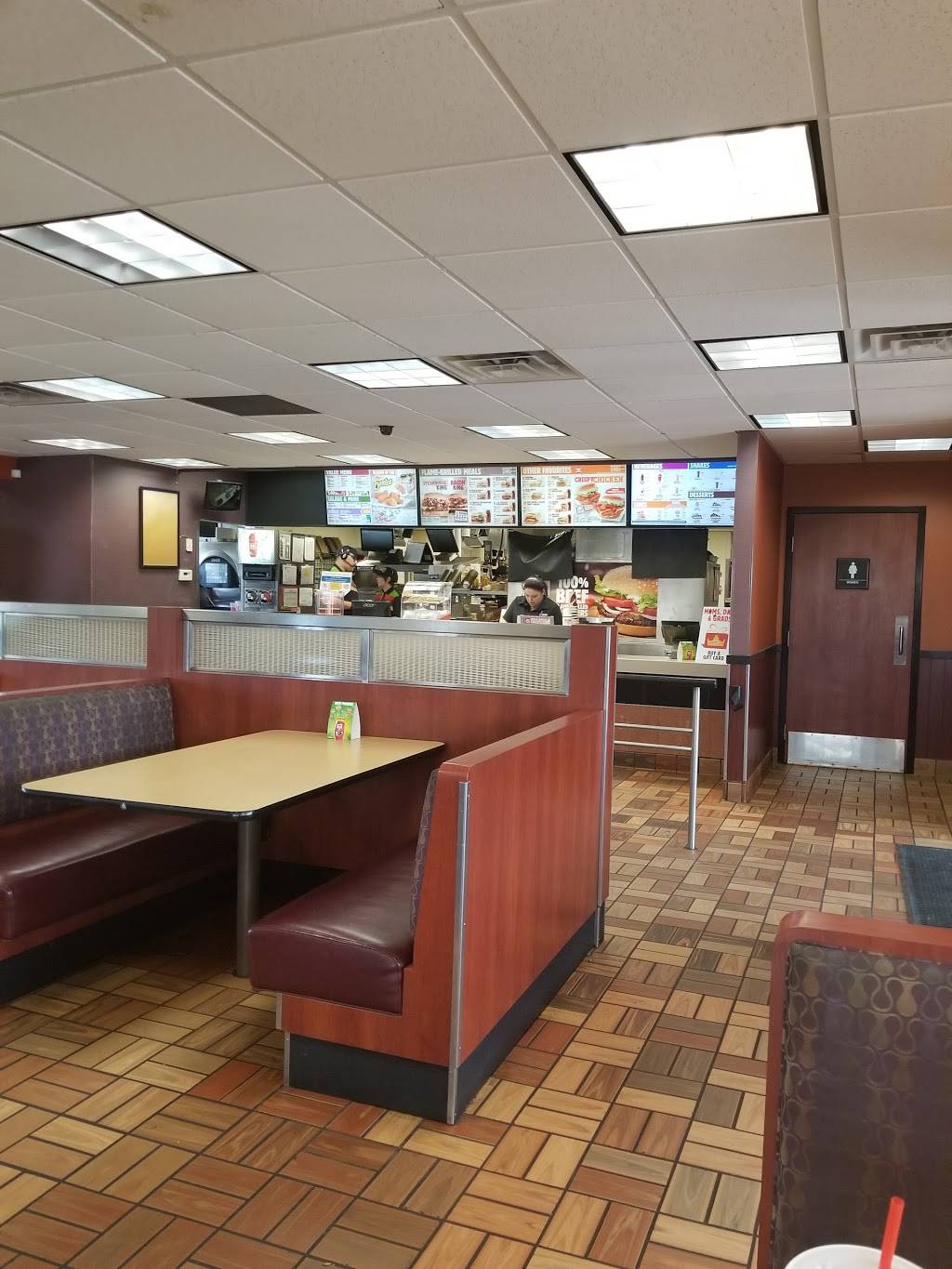 Burger King | restaurant | 1726 Madison Ave, Council Bluffs, IA 51503, USA | 7123231816 OR +1 712-323-1816