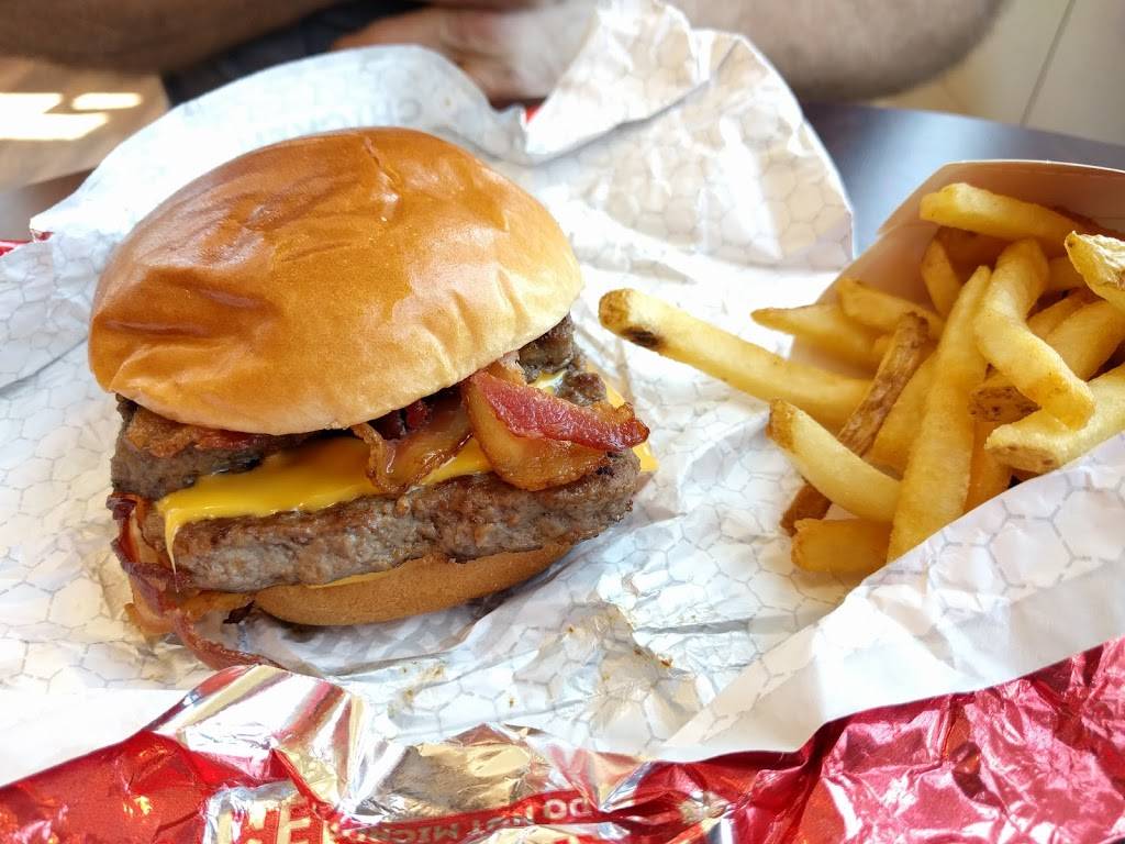 Wendys | restaurant | 37302 LA-3089, Donaldsonville, LA 70346, USA | 2253089607 OR +1 225-308-9607