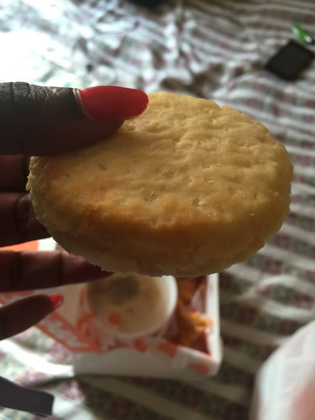 Popeyes Louisiana Kitchen | restaurant | 7606 Lem Turner Rd, Jacksonville, FL 32208, USA | 9047689026 OR +1 904-768-9026