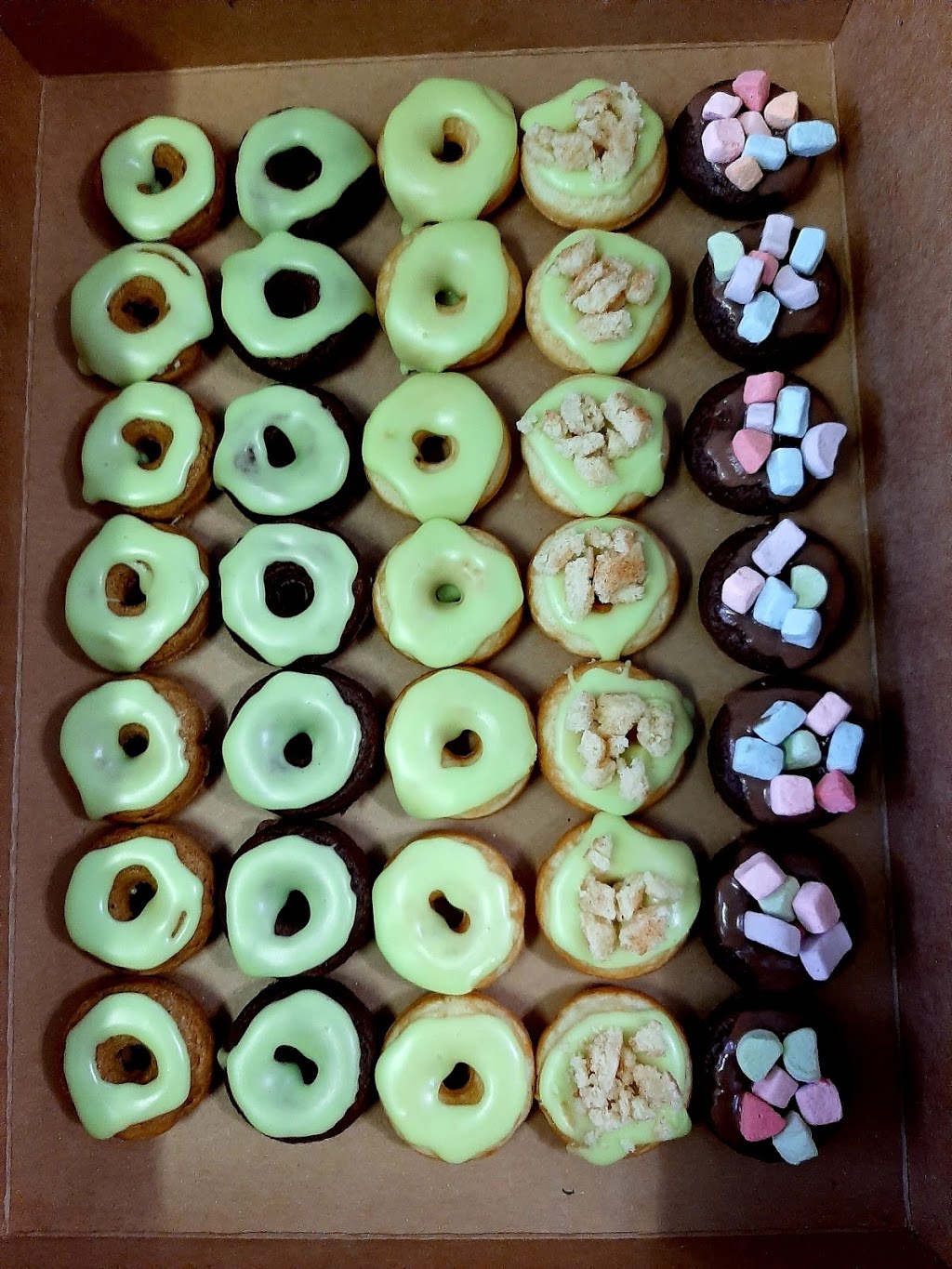 The Hangry Shack LLC | restaurant | 2611 Harding Ave, Terre Haute, IN 47802, USA | 8122409833 OR +1 812-240-9833