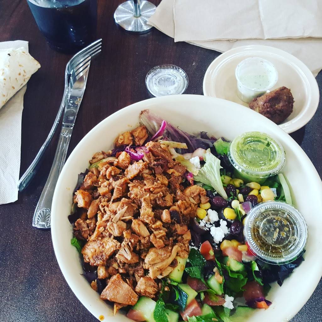 Pinched Mediterranean Grill | restaurant | 2770 S Highland Ave #102, Lombard, IL 60148, USA | 6308899200 OR +1 630-889-9200