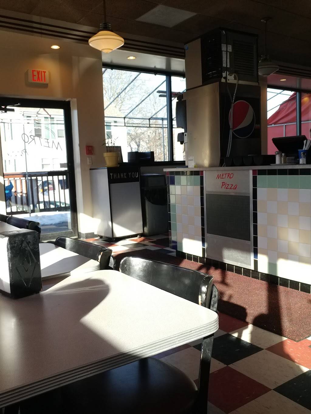 Metro Pizza & Sandwiches | restaurant | 933 Belleville Ave, New Bedford, MA 02745, USA | 5089953338 OR +1 508-995-3338