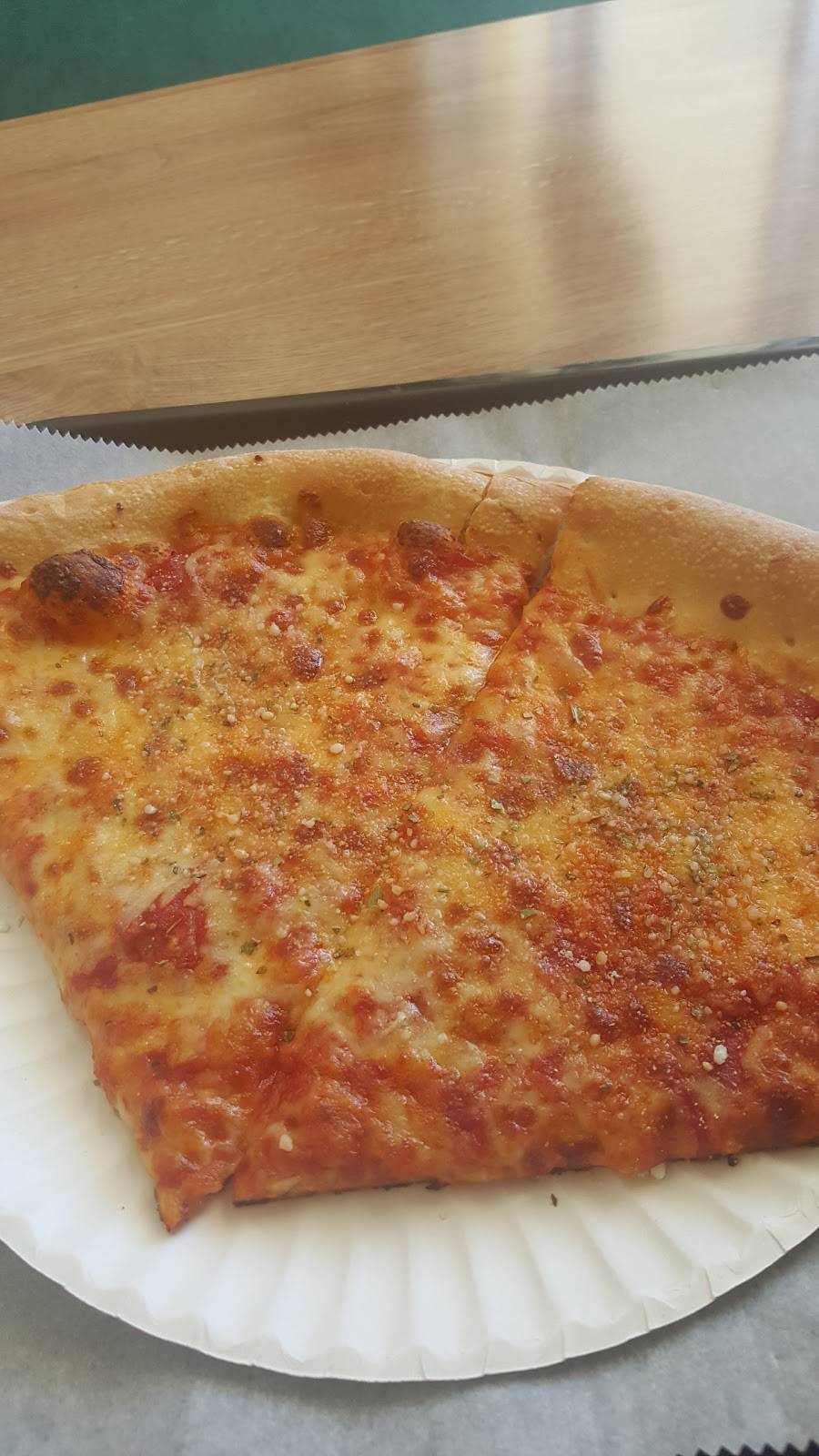 Hot Spot Pizza | restaurant | 3209 Miller Rd, Wilmington, DE 19802, USA | 3027644488 OR +1 302-764-4488