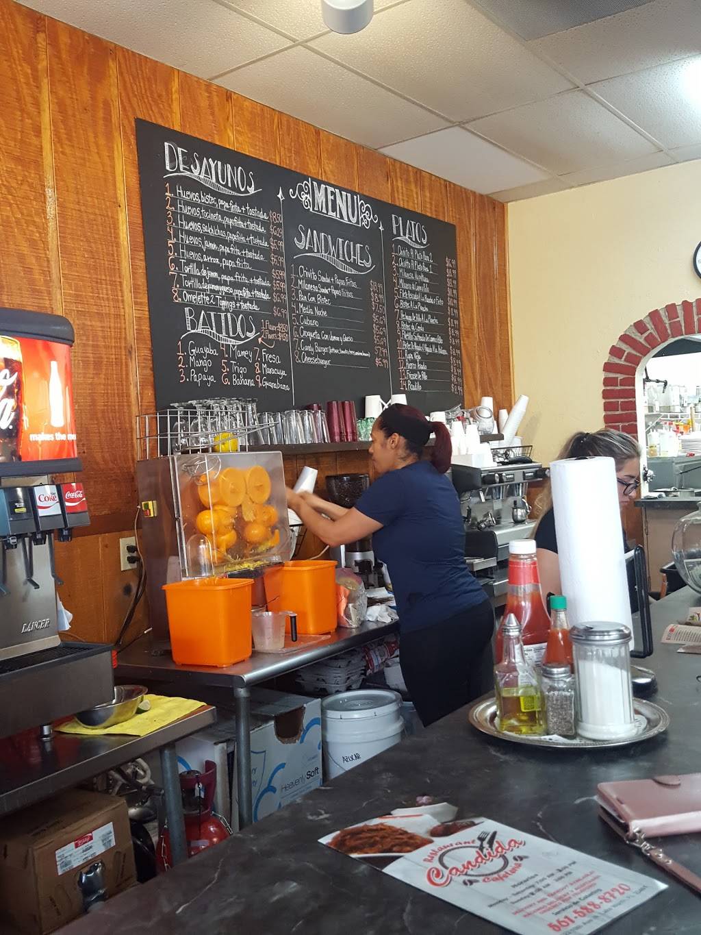 Candida Restaurant Cafeteria | restaurant | 2123 10th Ave N, Lake Worth, FL 33461, USA | 5615888720 OR +1 561-588-8720