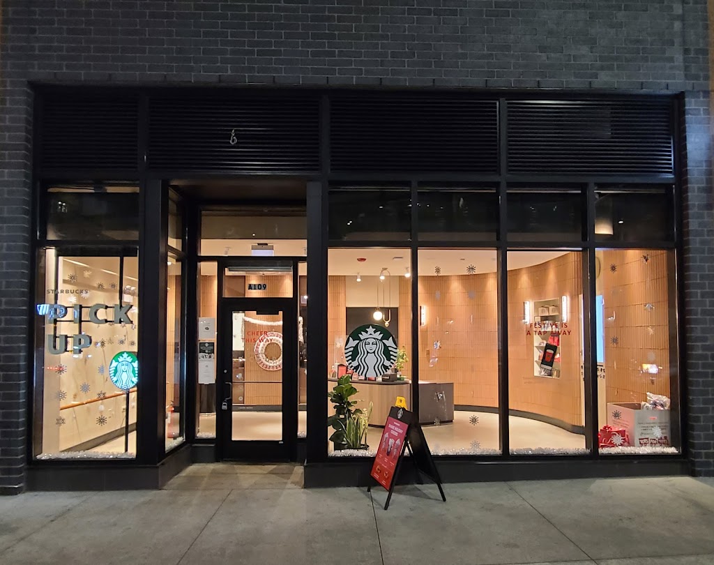 Starbucks | cafe | 1027 W Addison St A109, Chicago, IL 60613, USA | 7089966959 OR +1 708-996-6959