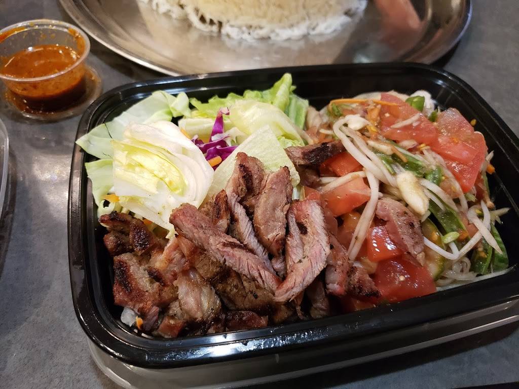 Isarn Garden Thai Cuisine | restaurant | 1050 El Camino Real, San Carlos, CA 94070, USA | 6508028081 OR +1 650-802-8081