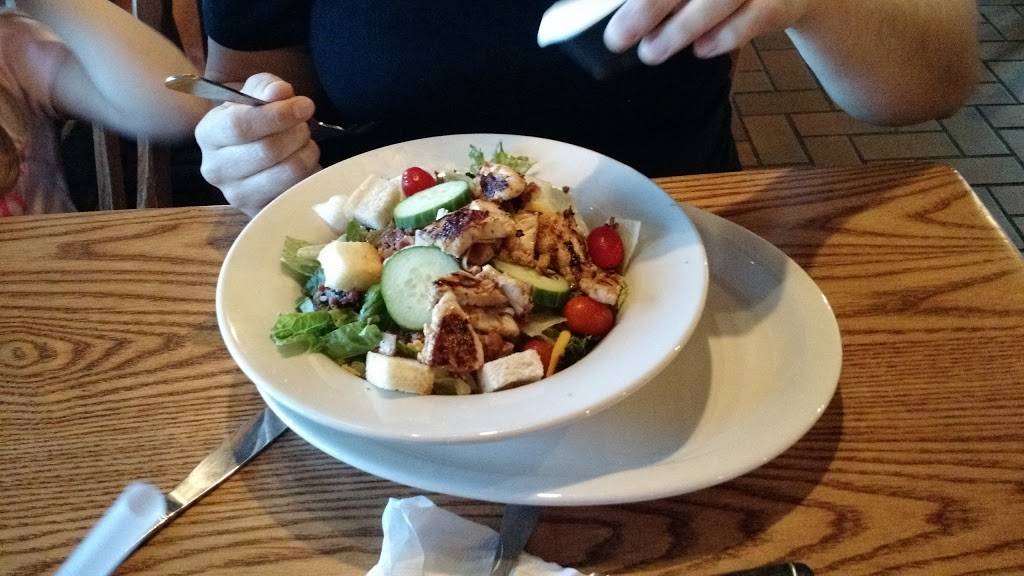 Cracker Barrel Old Country Store | restaurant | 4275 N, I-35, Lacy Lakeview, TX 76705, USA | 2547994729 OR +1 254-799-4729