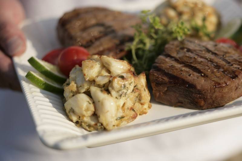 Kent Island Crab Cakes | restaurant | 220C Log Canoe Cir, Stevensville, MD 21666, USA | 4106040043 OR +1 410-604-0043