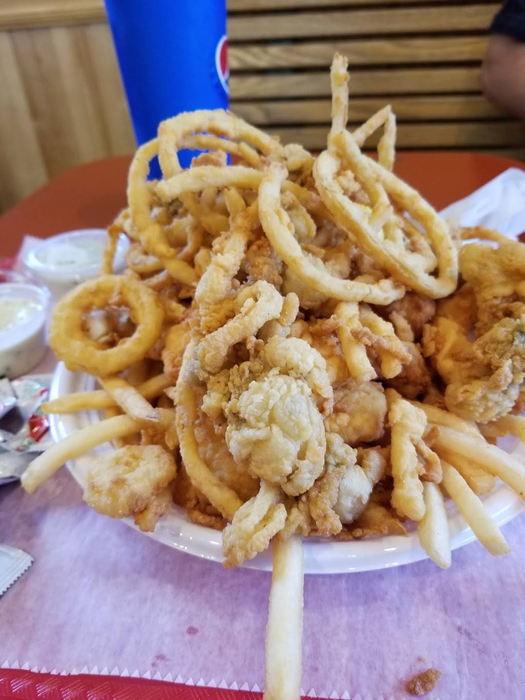 Celebrity Pizza | restaurant | 684 Mt Auburn St, Watertown, MA 02472, USA | 6179240009 OR +1 617-924-0009