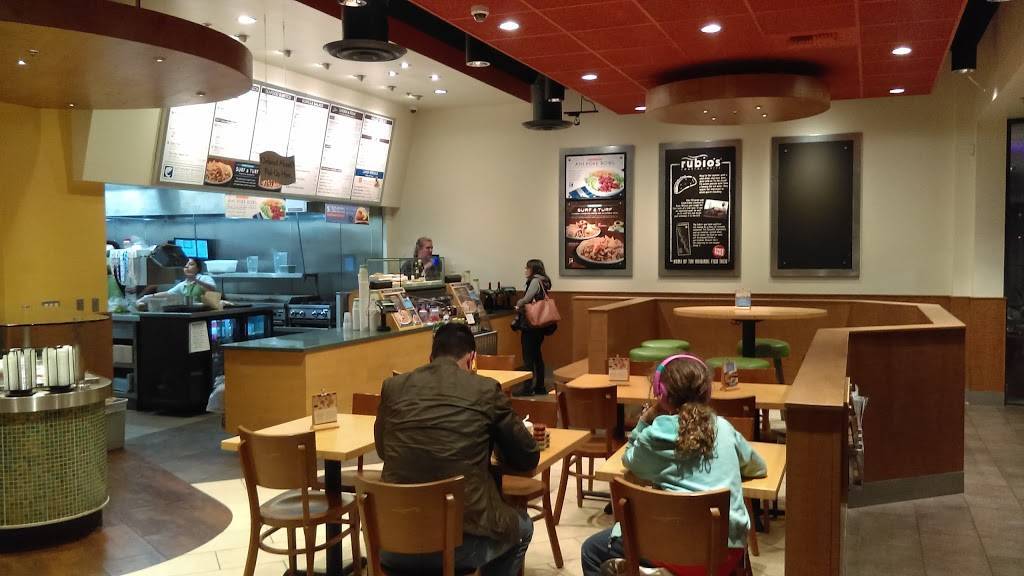 Rubios Coastal Grill | restaurant | 950 Herndon Ave, Clovis, CA 93612, USA | 5599000219 OR +1 559-900-0219