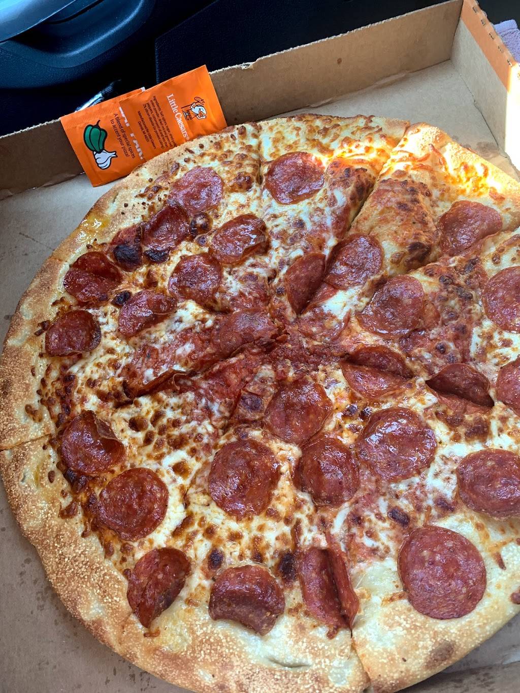 Little Caesars Pizza | meal takeaway | 5072 Ferrell Pkwy, Virginia Beach, VA 23464, USA | 7577472150 OR +1 757-747-2150