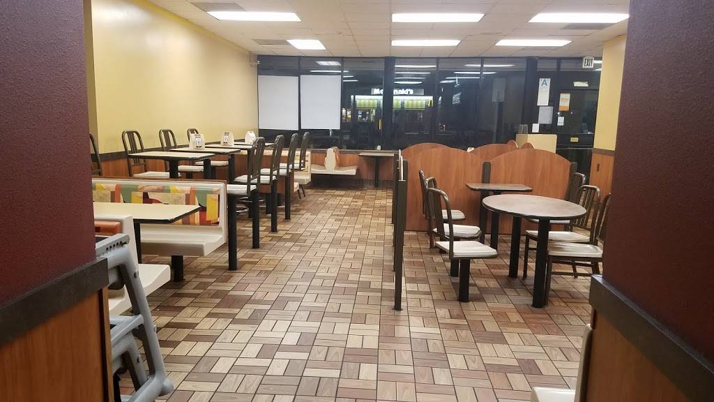 Burger King | restaurant | 8845 South Painter St, Whittier, CA 90602, USA | 5625803905 OR +1 562-580-3905