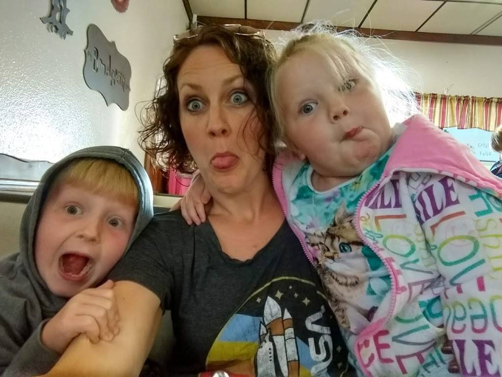 Fobs Fine Food | restaurant | Crystal Falls, MI 49920, USA | 9068754200 OR +1 906-875-4200