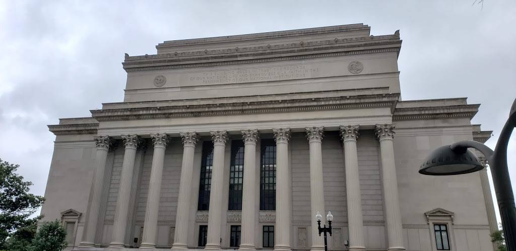 Potbelly Sandwich Shop | restaurant | 637 Indiana Ave NW, Washington, DC 20004, USA | 2023472353 OR +1 202-347-2353